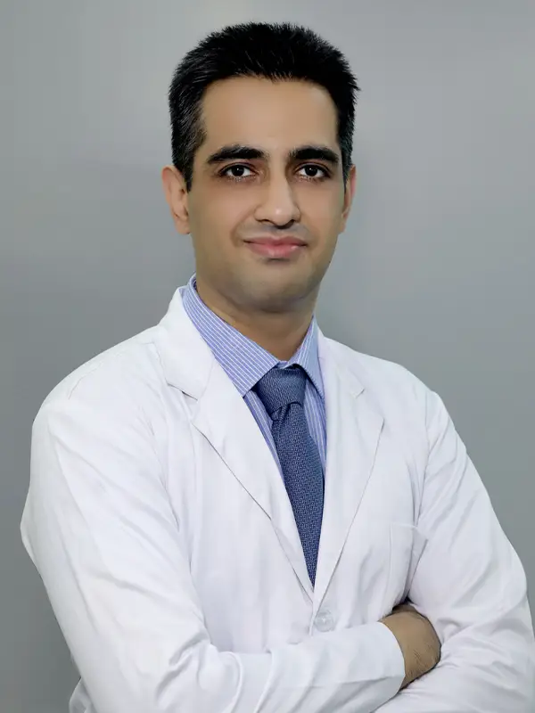 Dr. Arjun Handa